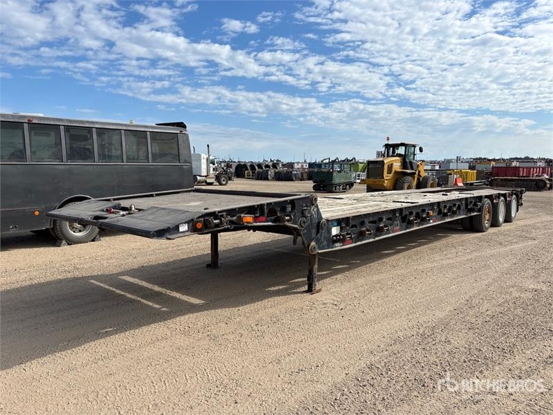 Aspen FG40-3 51 ft Tri/A Folding Neck Trailer