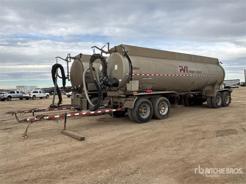 Remorque citerne Brenner 29523 L Quad/A Tanker — occasion 2013