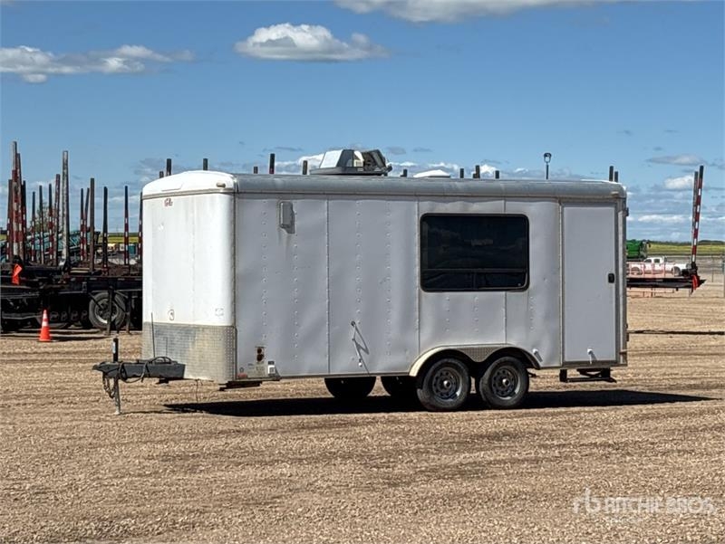 Cargo Mate Mate 19 ft T/A Enclosed Trailer