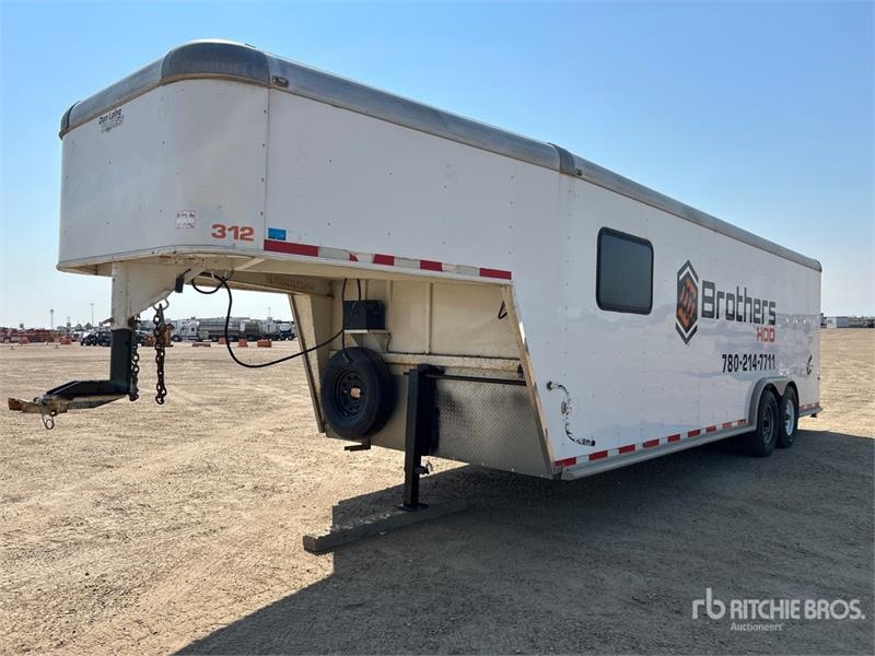 Charmac 25 ft T/A Gooseneck Tool Crib Enclosed Trailer