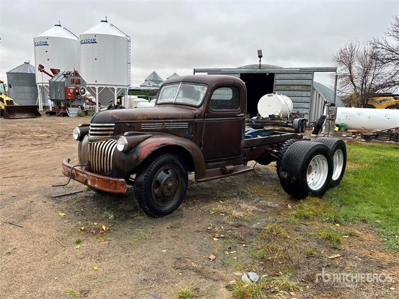 Fourgon utilitaire Chevrolet 1533 Antique Pickup (Inoperable) — occasion