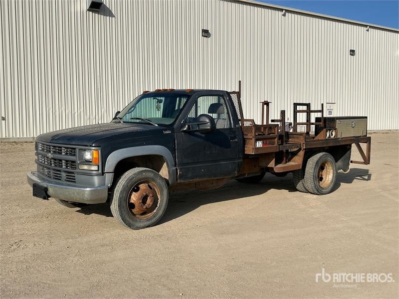 Camion plateau Chevrolet 3500 — occasion 1996
