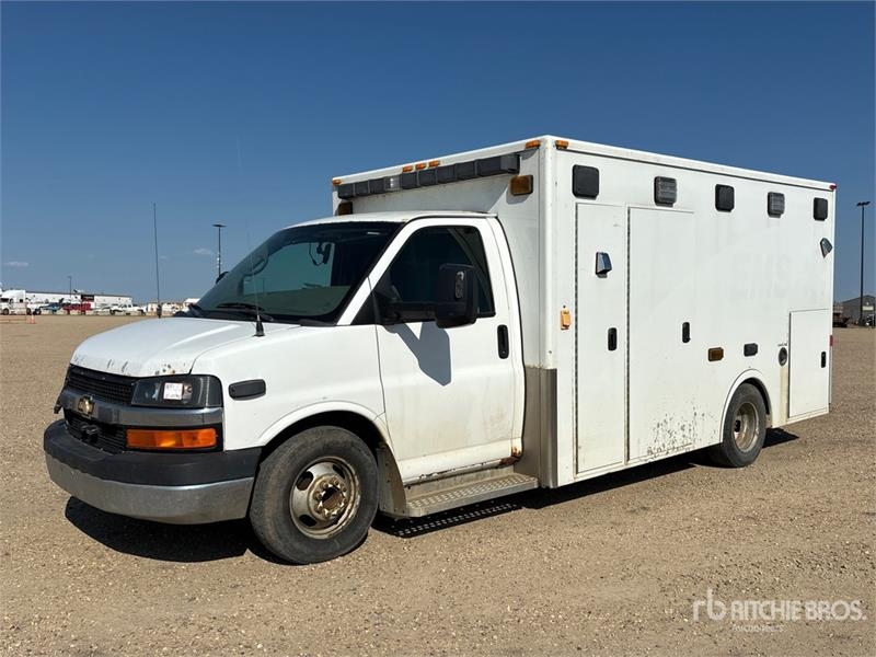 Ambulance Chevrolet Express 3500 — occasion 2012