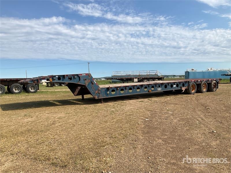 Danali 51 ton 48 ft Tri/A Folding Neck Trailer