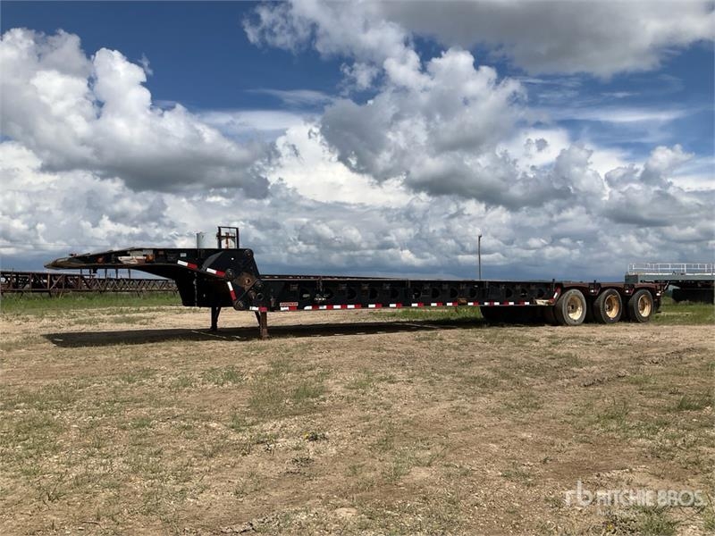 Doepker 40 ton 48 ft Tri/A Folding Neck Trailer
