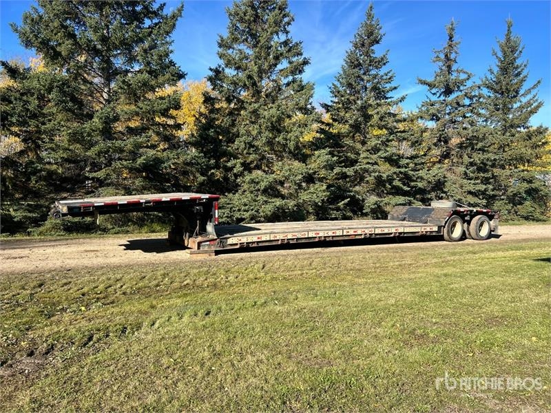 Remorque surbaissée Doepker T/A 46 Ft Double Drop Lowboy — occasion
