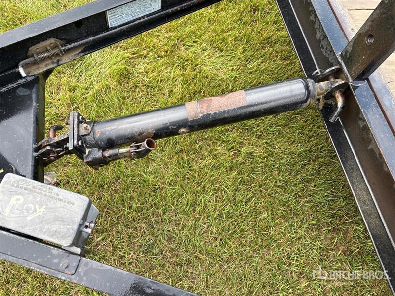 Remorque porte-engins Double A A 20 ft T/A Tilt Deck Equipment — occasion 2010