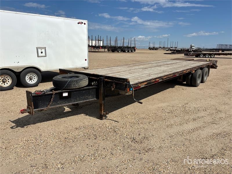 Double A A 30 ft T/A Utility Trailer