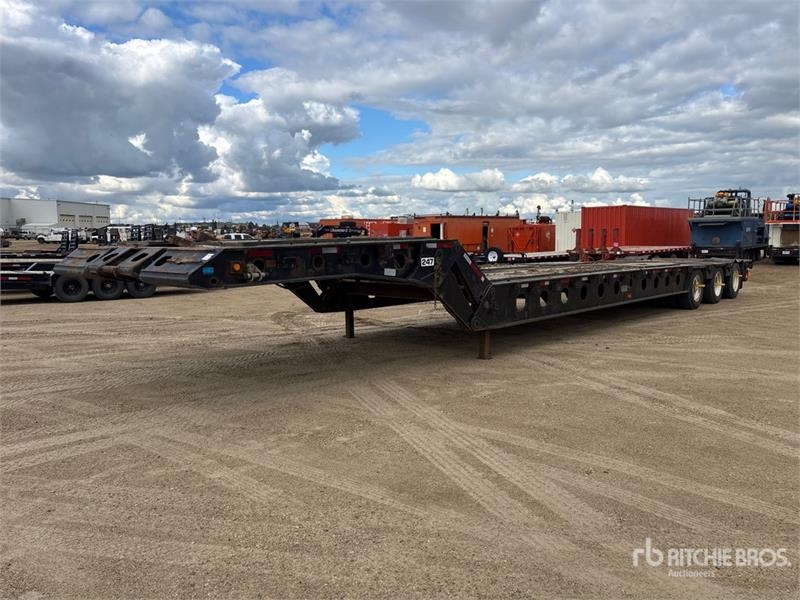 Edmonton Trailer Trailer 50 ft Tri/A Folding Neck