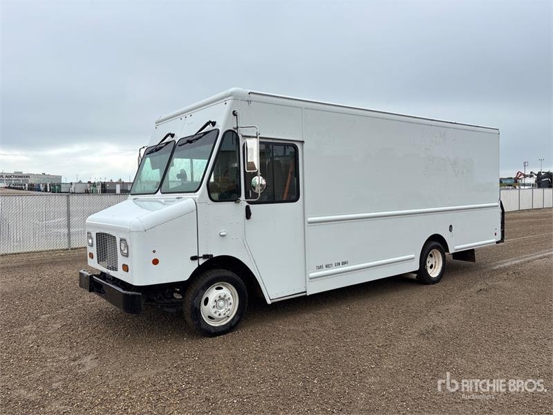 Ford 4x2 Step Van