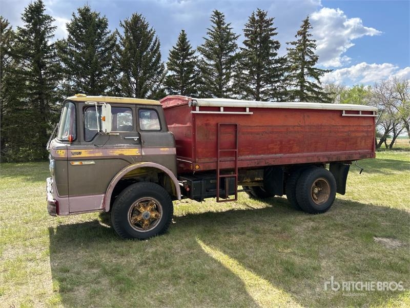 Ford 750