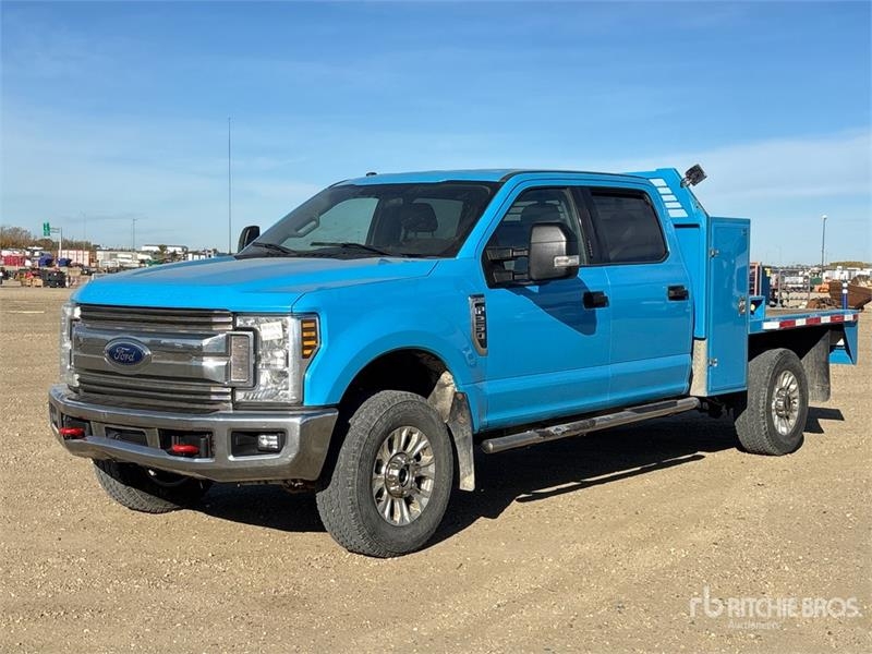 Camion plateau Ford F-250 — occasion 2019