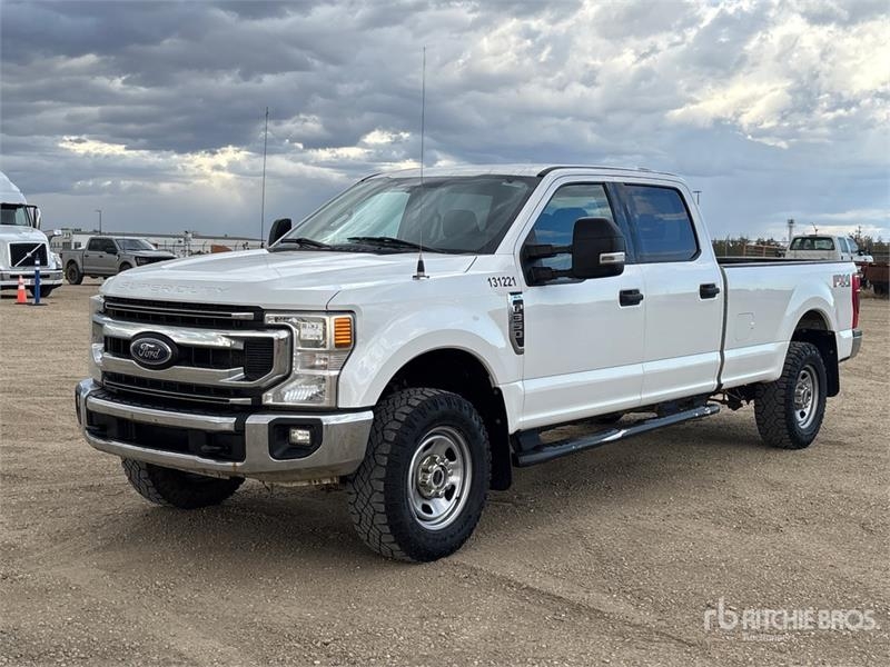 Fourgon utilitaire Ford F-350 — occasion 2021