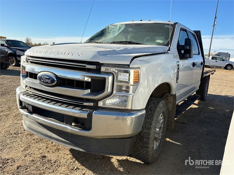 Camion plateau Ford F-350 — occasion 2020