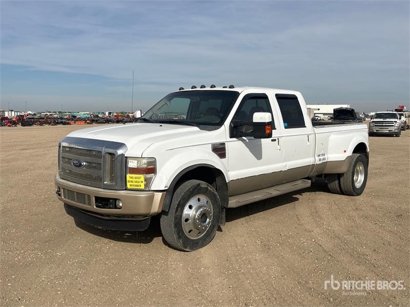 Fourgon utilitaire Ford F-450 — occasion 2009