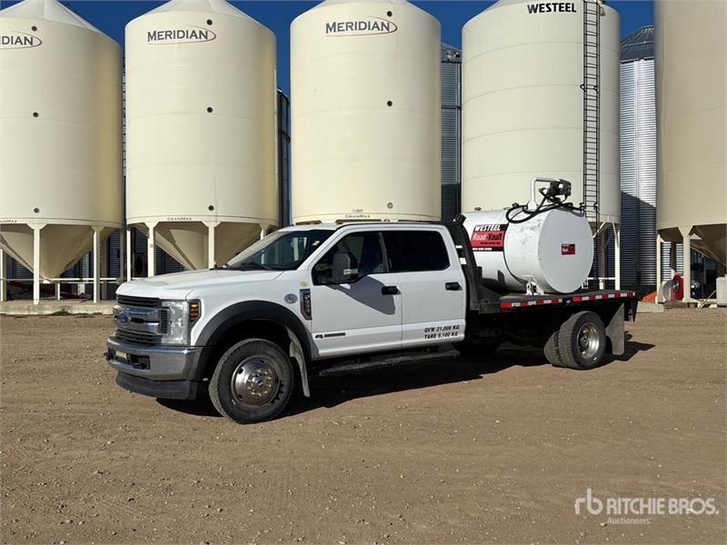Fourgon utilitaire Ford F-550 — occasion 2017