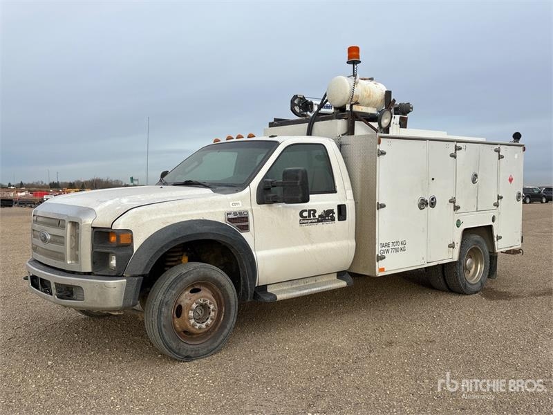 Camion municipal Ford F-550 XL 4x4 Service — occasion 2010