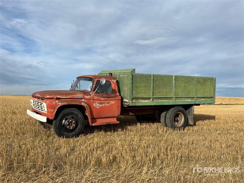 Camion agricole Ford F600 4x2 Grain — occasion