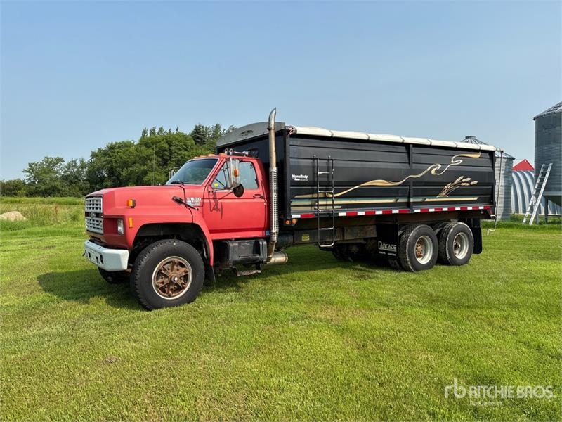 Ford F900 6x4 Grain Truck