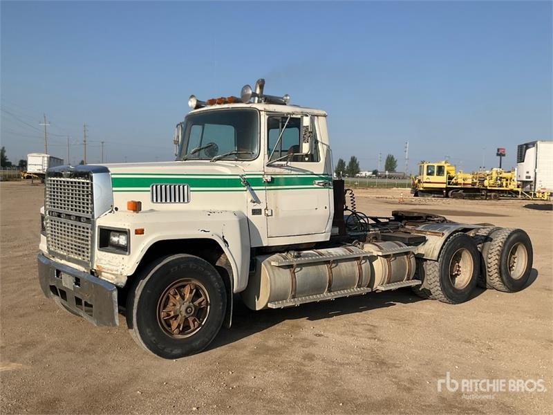Ford LT9000