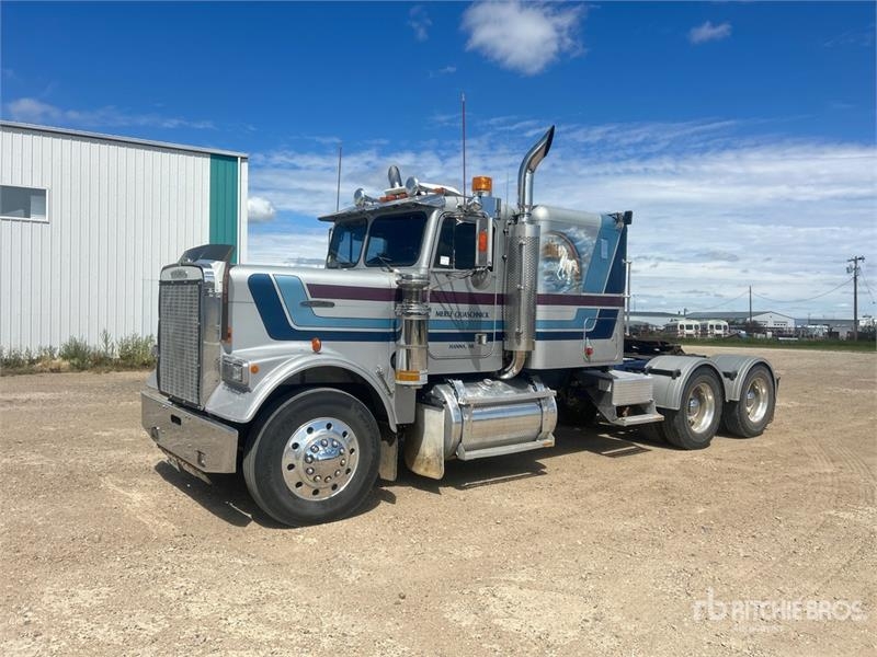 Freightliner 3406B