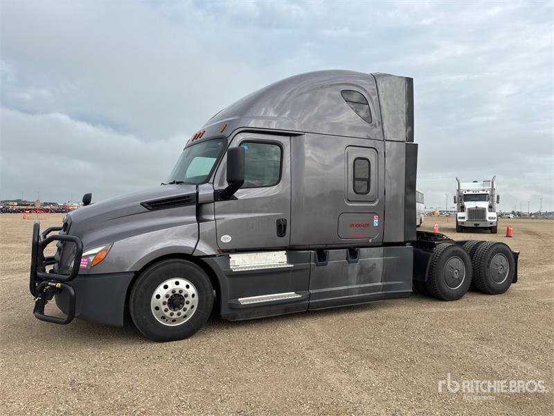 Freightliner Cascadia 126