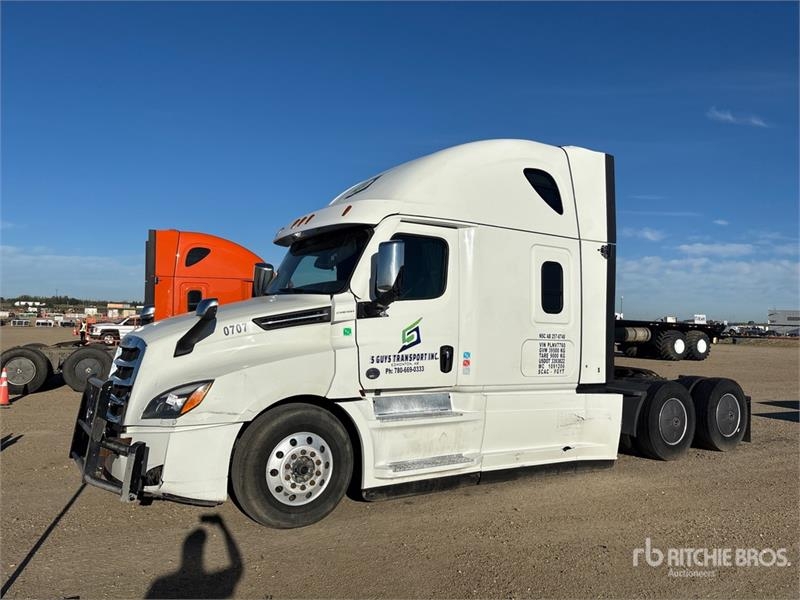 Tracteur routier Freightliner Cascadia 126 6x4 T/A Sleeper (Inoper — occasion 2023