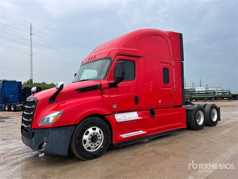 Freightliner Cascadia 126