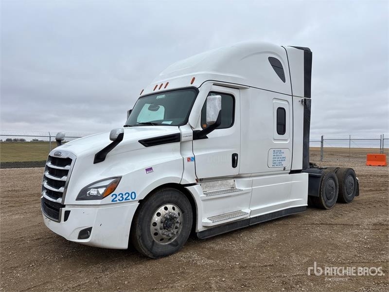 Freightliner Cascadia 126
