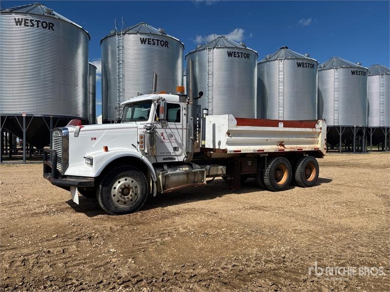 Freightliner FLD 120
