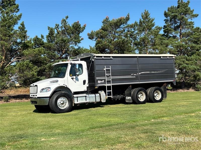 Freightliner M2106
