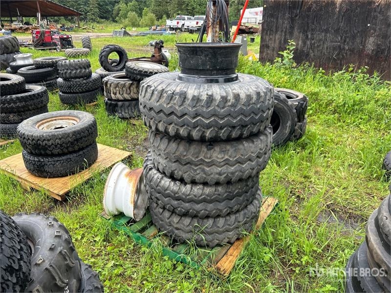 Gateway of (4) Gateway 15/38.5-16.5 LT Tires
