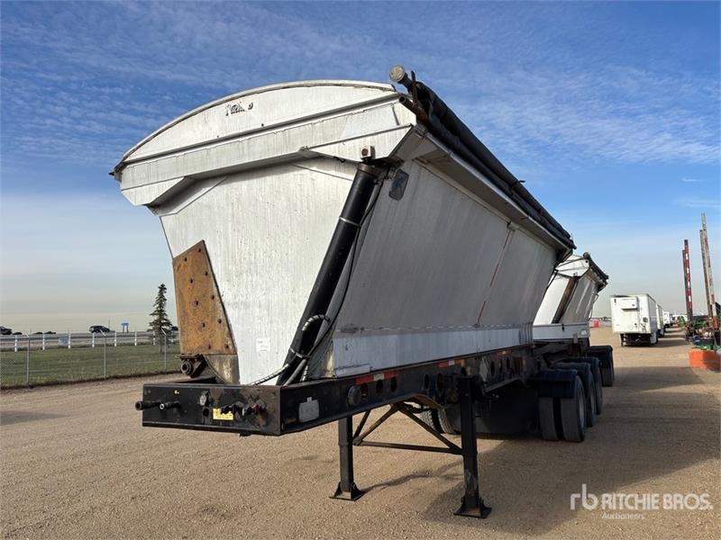 Remorque benne Gerrys 21 ft Tri/A Super B-Train Lead Side Dump Tr — occasion 2009