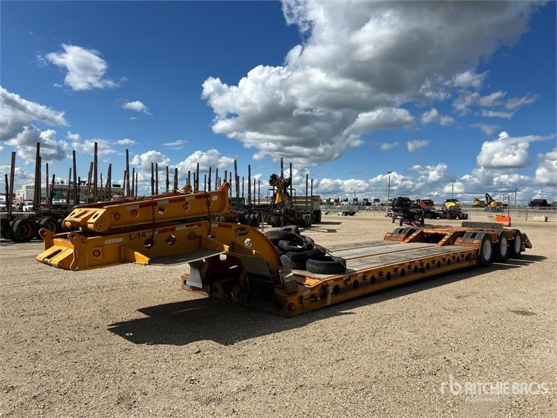 Gerrys Tri/A Removable Gooseneck Lowboy Trailer