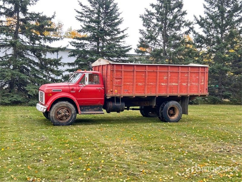 Camion agricole GMC 6500 — occasion 1972