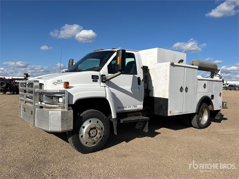 Camion municipal GMC C5500 — occasion 2008