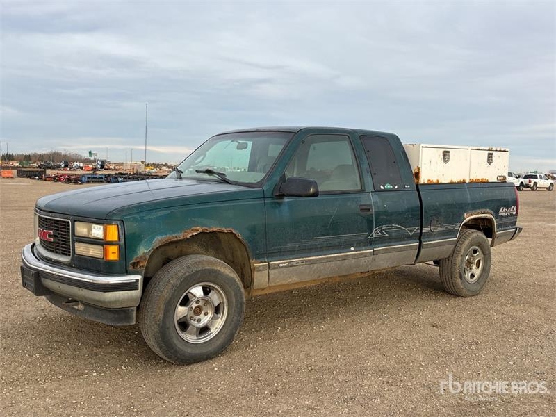 Fourgon utilitaire GMC Sierra 1500 — occasion 1996