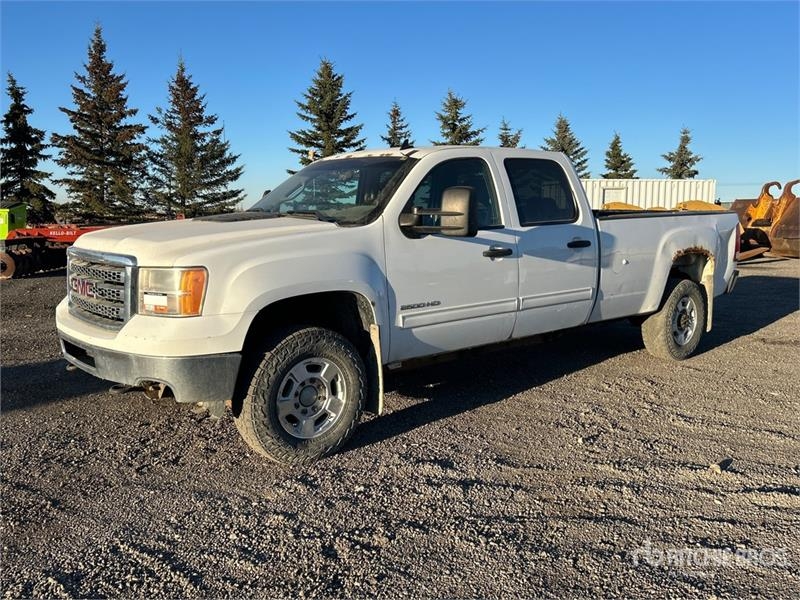 Fourgon utilitaire GMC Sierra 2500HD — occasion 2013