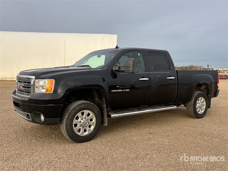 Fourgon utilitaire GMC Sierra 2500HD — occasion 2011