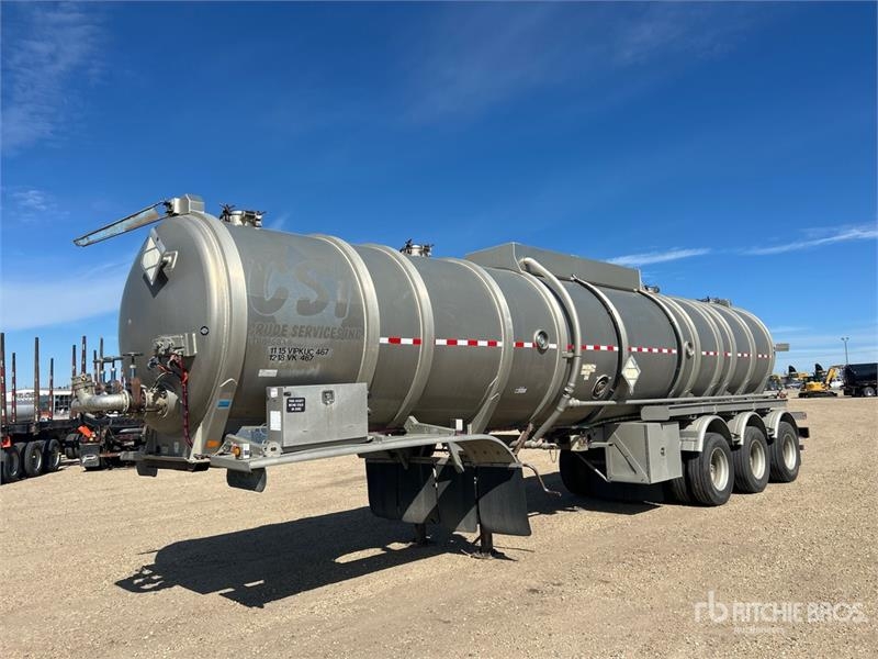 Heil 10000 gal Tri/A Tanker Trailer