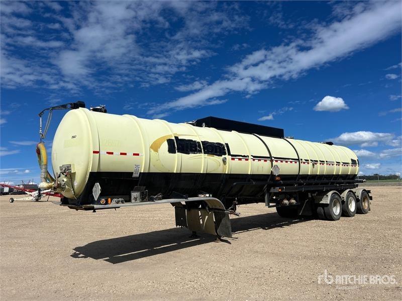 Heil 12200 gal Tri/A Tanker Trailer