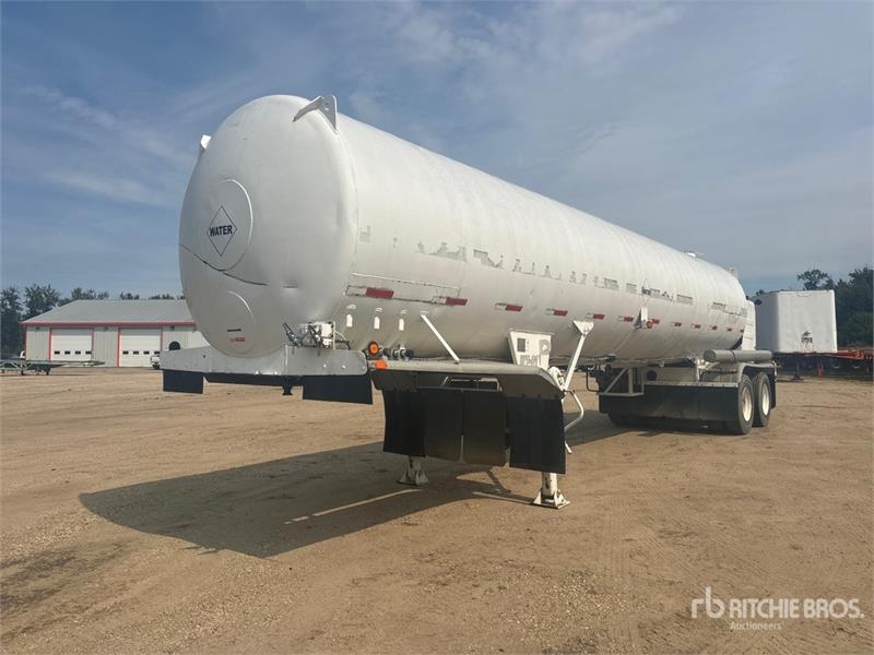 Hutchen T/A Water Tank Trailer