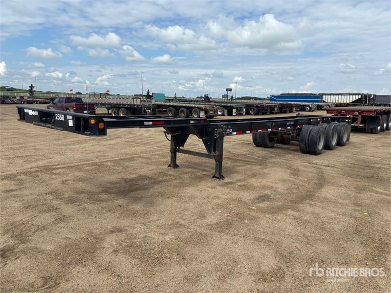 Hyundai 40 ft Tri/A Container Trailer