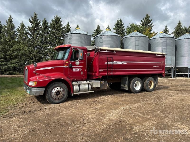 Camion agricole International 9200 6x4 Grain — occasion