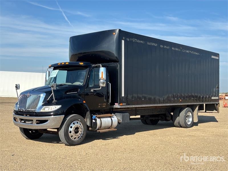 International Durastar 4300