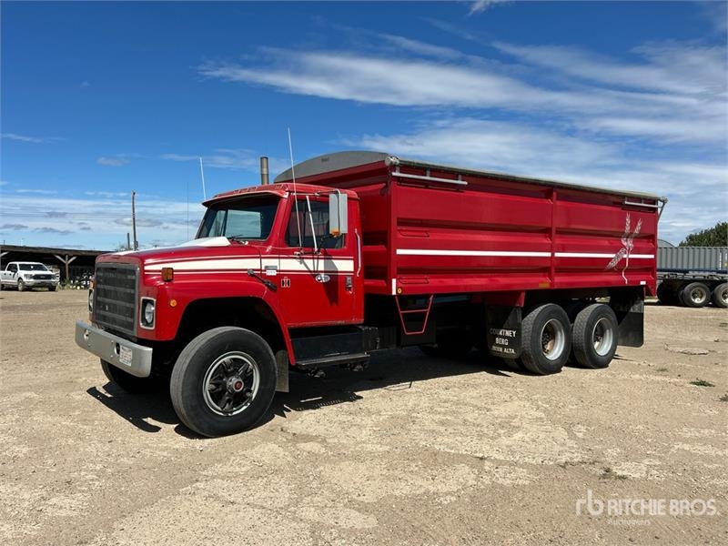 International Harvester F1954