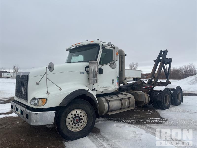 Camion ampliroll International Paystar 5900 6x4 Hooklift — occasion 2012