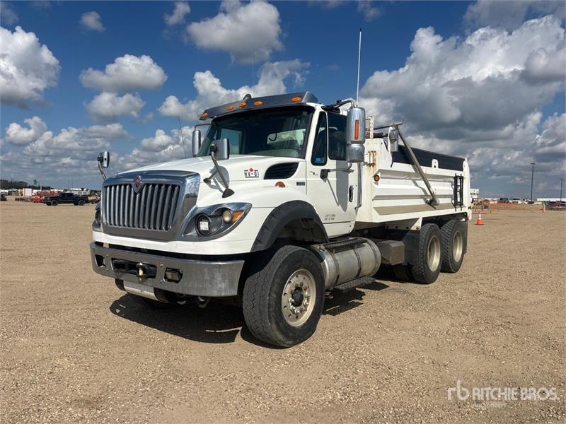 International WorkStar 7600