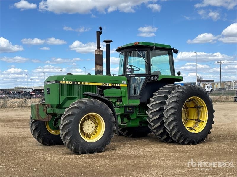John Deere 4850