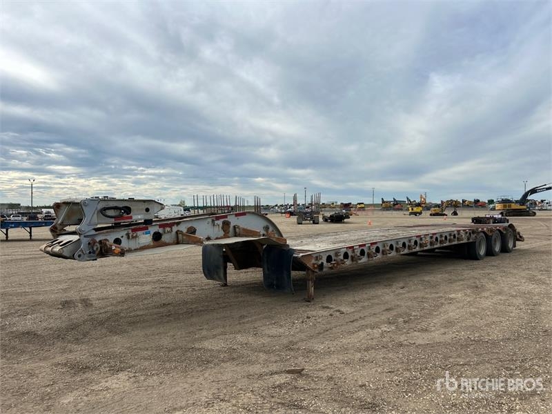 K-Line KLH207 55 ton Tri/A Lowboy Trailer